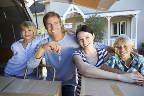 Truck hire for apartment and business moves in Colindale