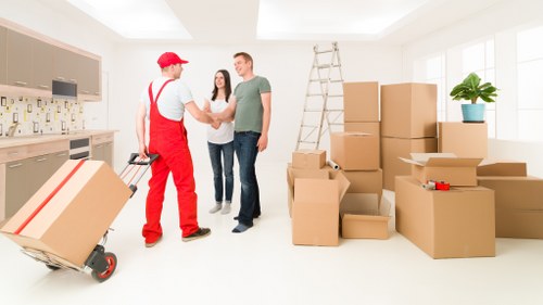 Moving truck access planning for apartments and streets in Colindale